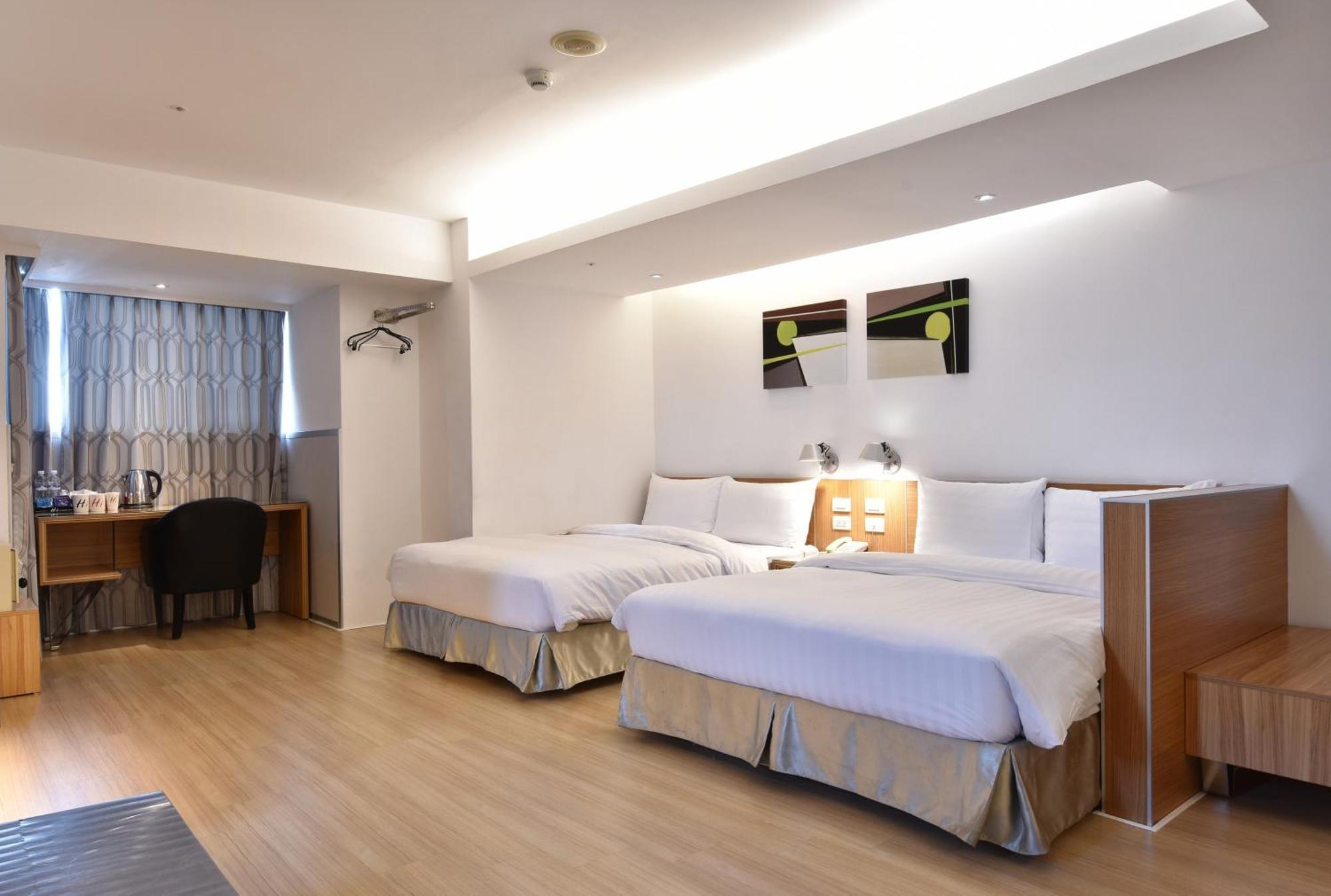 Hotel Hi - Xinmin Chiayi Extérieur photo
